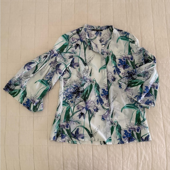 Kobi Halperin Tops - NWOT Kobi Halperin Silk Floral Bell Sleeve Blouse • Size S